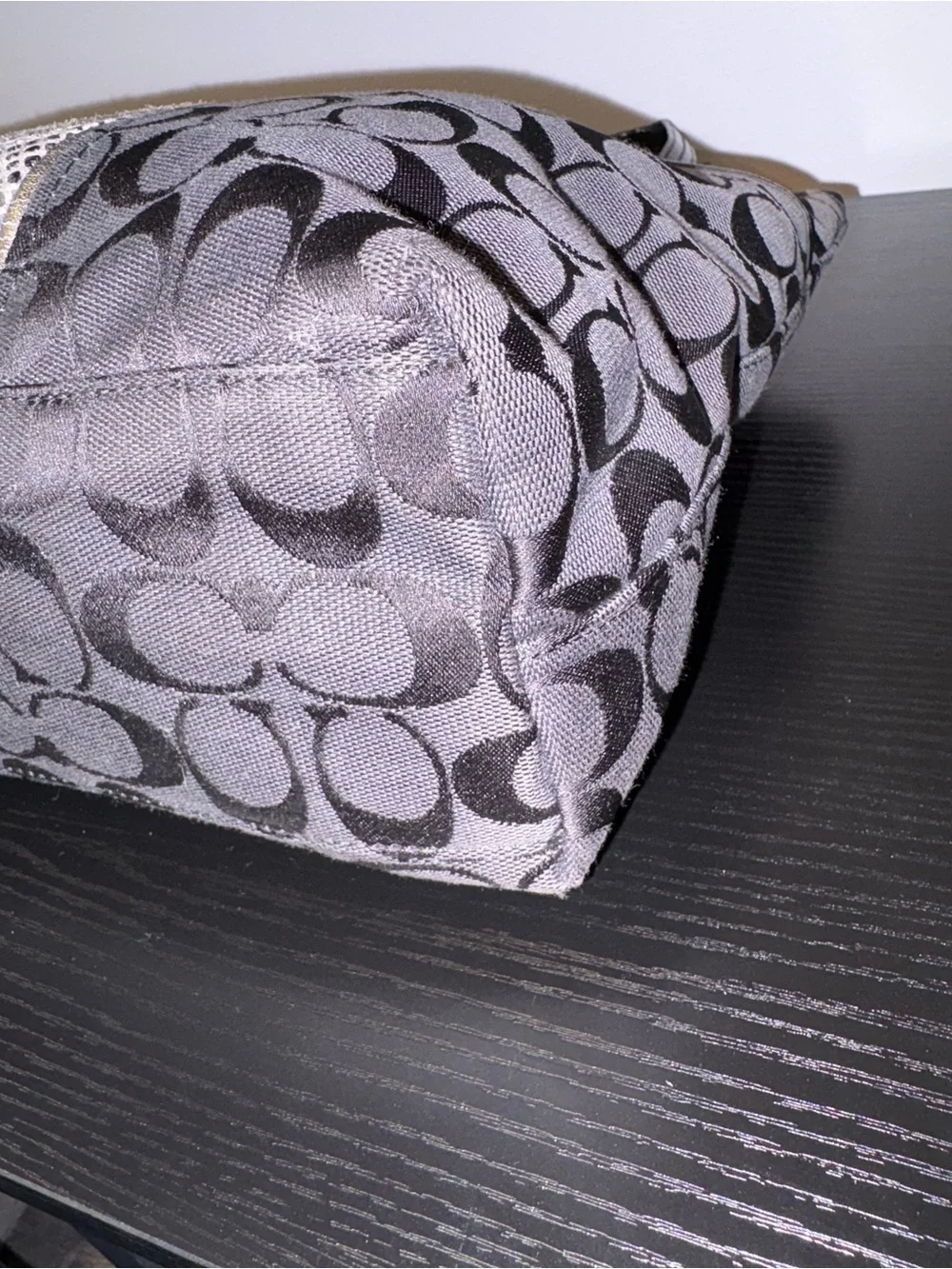 Coach F26706 Signature Gray Black Tote Shoulder Bag Snake Print Stripe
